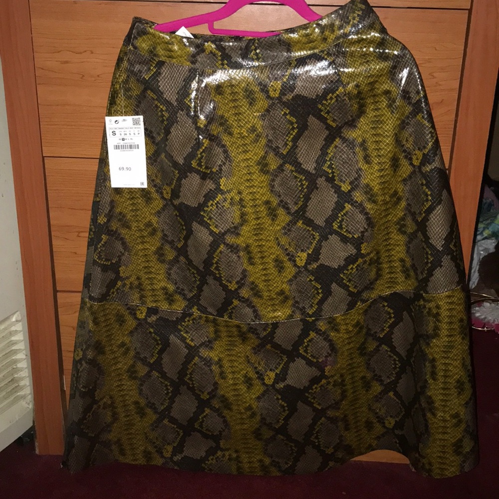 Faux leather skirt